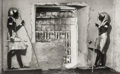 King Tut - tomb